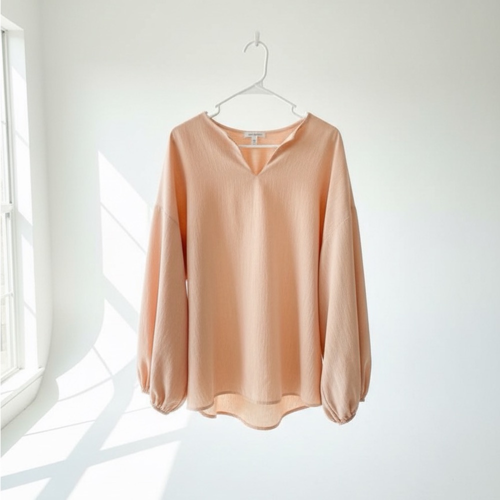 Peach V-Neck Blouse custom made. Cute for parties!🎈